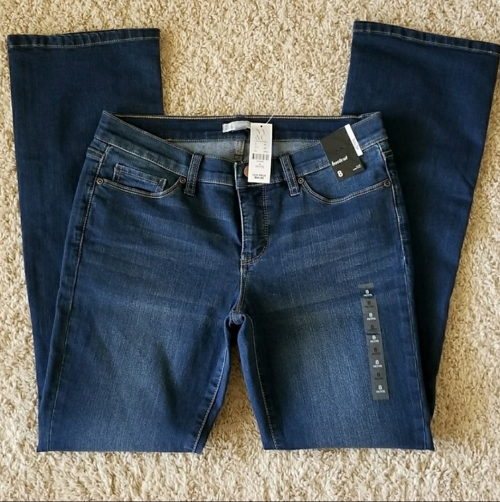 Petite Curvy Bootcut Jeans